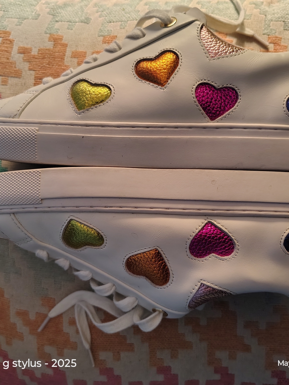 😎🔥🔥 KURT GEIGER - White Leather Sneakers with Metallic Leather Hearts 🌈 - Picture 2 of 15